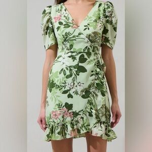 NWOT Sugarlips Zane Floral Angelonia Wrap Ruffle Mini Dress- Size L
